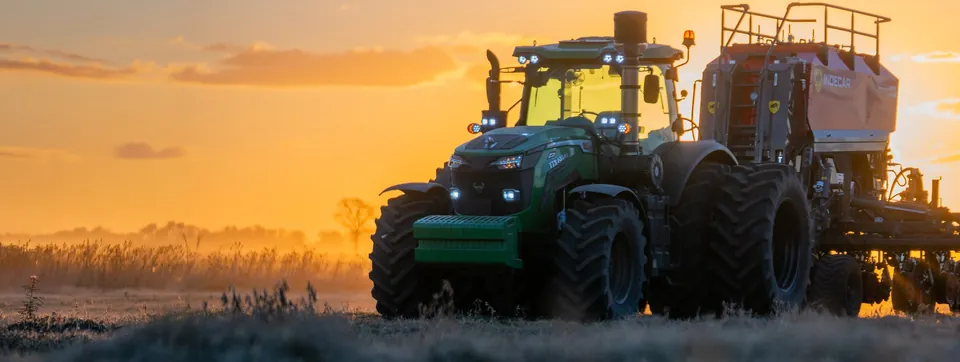 Tractor Bull serie TTS